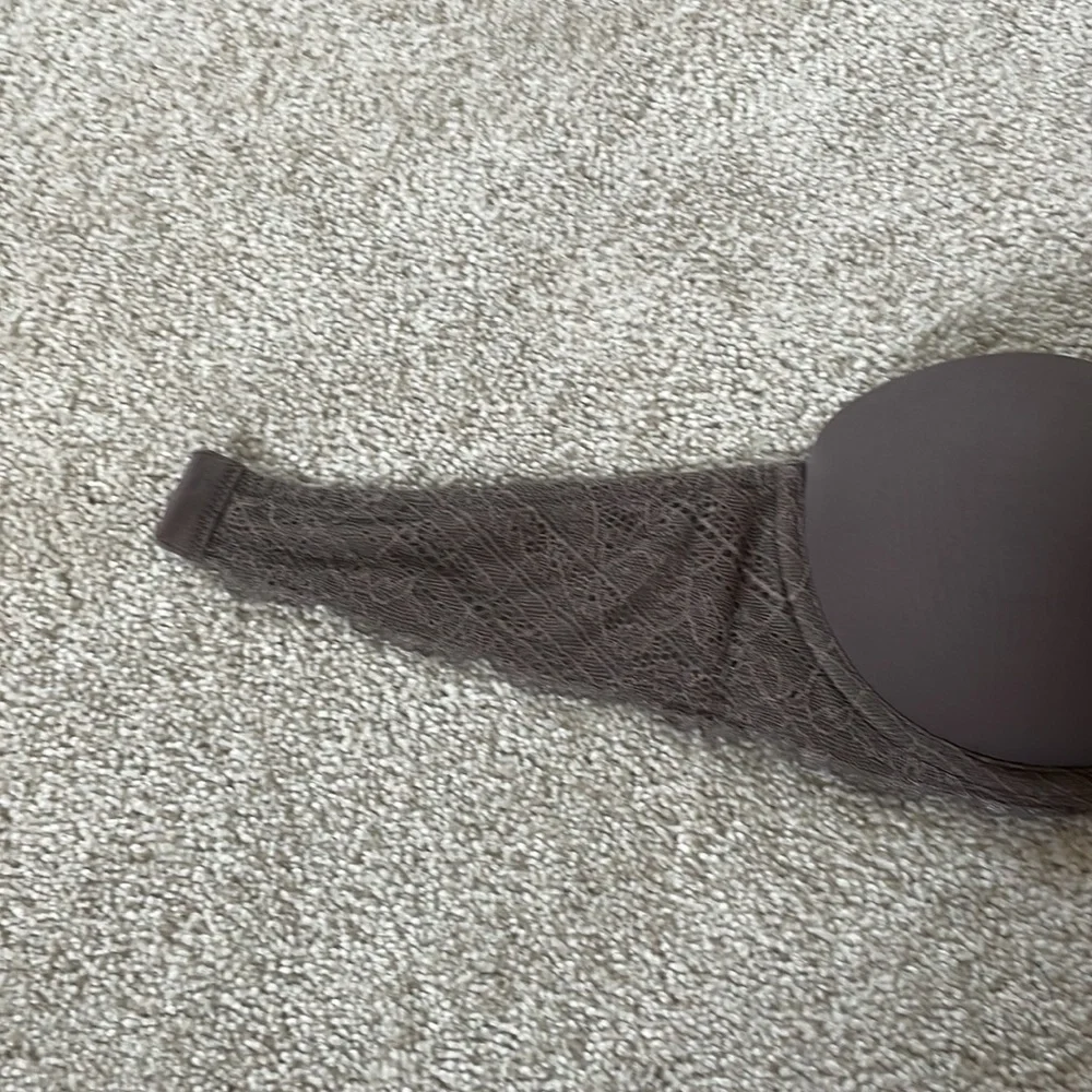 Strapless Bra - Picture 3 of 7